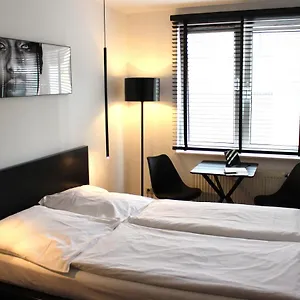 Apartment A-partment • - Schokoladenmuseum, Cologne